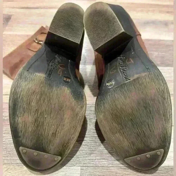 Lucky Brand Western Boot 8.5w Cognac Brown Leather "TOMMIE" Buckles Block Heel - Picture 6 of 7